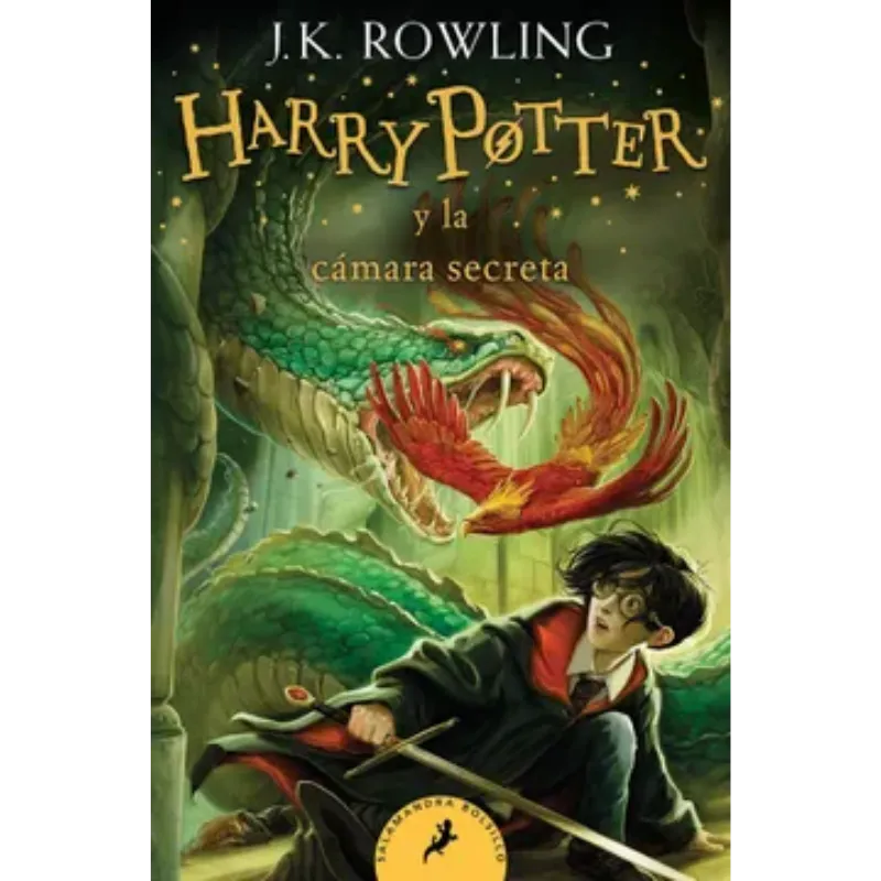 Harry Potter la saga completa - J. K. Rowling. 4 Harry Potter y la Cámara Secreta, la segunda entrega de la aclamada saga de J.K. Rowling, nos transporta nuevamente al mágico mundo de Hogwarts, donde el joven Harry enfrenta un nuevo y oscuro misterio. Al regresar al colegio, Harry comienza a escuchar extrañas voces y descubre mensajes escalofriantes que advierten del peligro que acecha en los pasillos. La apertura de la Cámara Secreta desata el caos, liberando una criatura mortal que amenaza a los estudiantes.