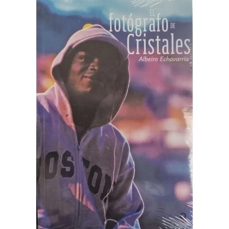 El fotógrafo de cristales - Albeiro Echavarría. 1 El fotógrafo de cristales - Albeiro Echavarría.