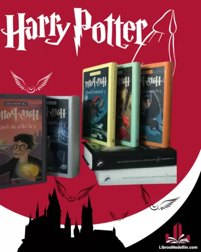 ón de libros de Harry Potter en pasta blanda es una serie completa de siete libros escritos por J.K. Rowling. La historia sigue a Harry, un niño huérfano que descubre que es un famoso mago y que ha sobrevivido a un ataque del temible Lord Voldemort.  A partir de entonces, Harry comienza a asistir a Hogwarts, la escuela de magia y hechicería, donde hace amigos con Ron Weasley y Hermione Granger y se embarca en una serie de aventuras peligrosas para derrotar a Lord Voldemort y salvar el mundo mágico de la oscuridad.